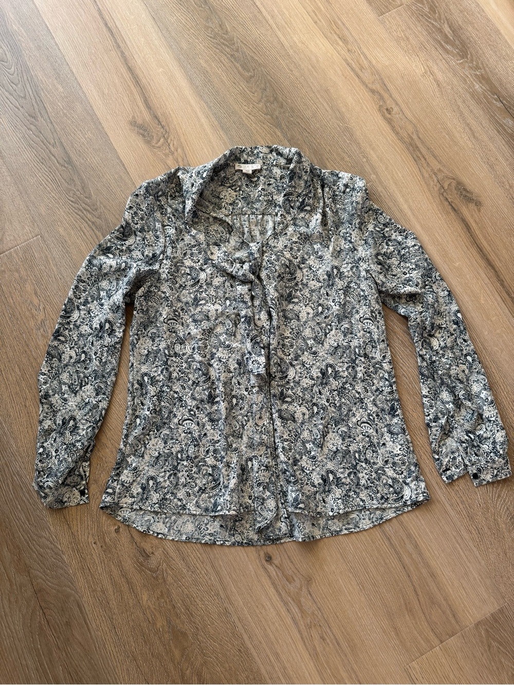 Lila Rose Paisley Tie-Neck Button Down Blouse - Gray, Black, White